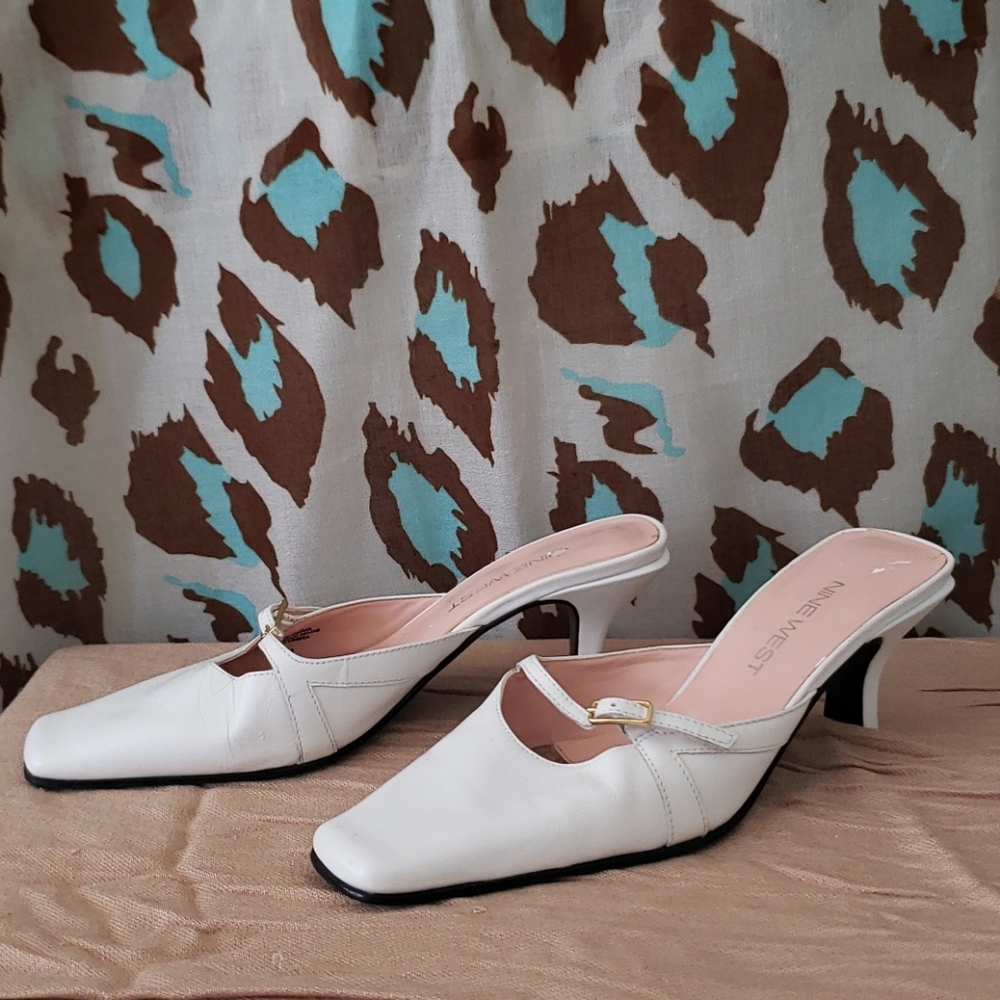 Liz Claiborne leather low heels - Picture 4 of 15